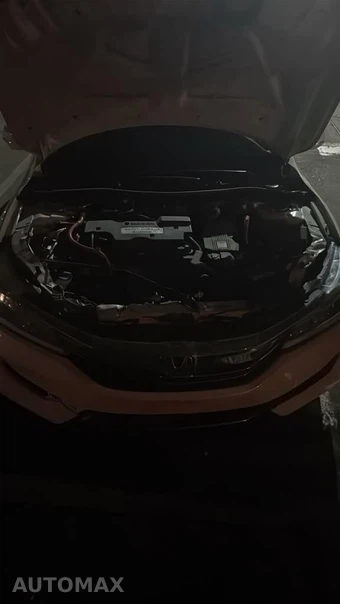 2017 Honda Accord Hybrid Touring Sedan - miniatura 15