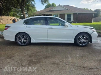 2017 Honda Accord Hybrid Touring Sedan - miniatura 3