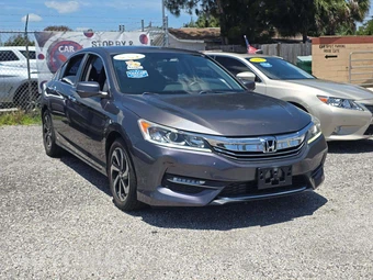 2017 Honda Accord Sedan EX - miniatura 4