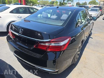 2017 Honda Accord Sedan EX - miniatura 3