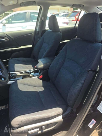 2017 Honda Accord Sedan EX - miniatura 6
