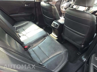 2017 Honda Accord Sedan EX-L - miniatura 16