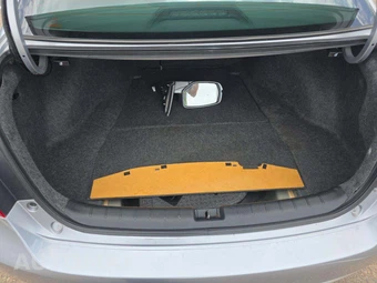 2017 Honda Accord Sedan EX-L - miniatura 13