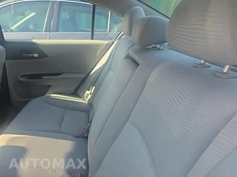 2017 Honda Accord Sedan LX - miniatura 16