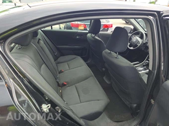 2017 Honda Accord Sedan LX - miniatura 16