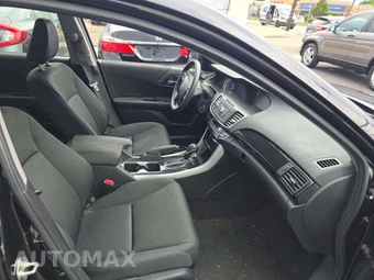 2017 Honda Accord Sedan LX - miniatura 18