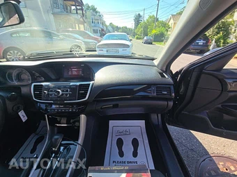 2017 Honda Accord Sedan LX - miniatura 19