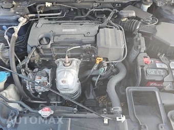 2017 Honda Accord Sedan LX - miniatura 5