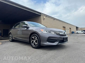2017 Honda Accord Sedan LX - miniatura 3