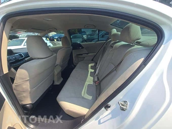 2017 Honda Accord Sedan LX - miniatura 13