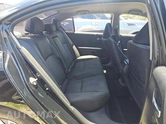 2017 Honda Accord Sedan LX - miniatura 16