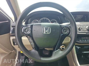 2017 Honda Accord Sedan LX - miniatura 10