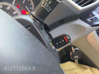 2017 Honda Accord Sedan LX - miniatura 8