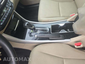 2017 Honda Accord Sedan LX - miniatura 19