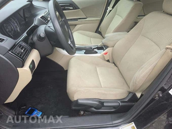 2017 Honda Accord Sedan LX - miniatura 3