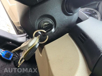 2017 Honda Accord Sedan LX - miniatura 5