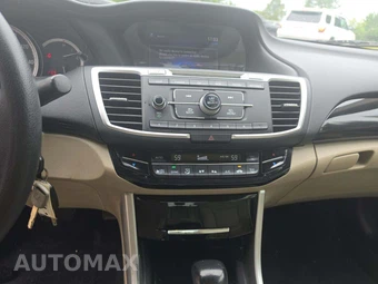 2017 Honda Accord Sedan LX - miniatura 7