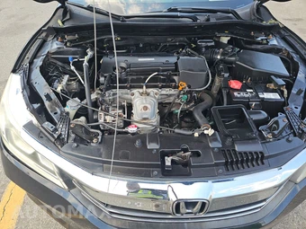 2017 Honda Accord Sedan Sport - miniatura 15