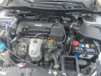 2017 Honda Accord Sedan Sport - miniatura 15