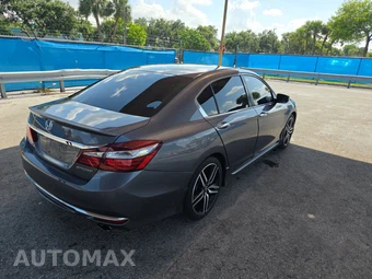 2017 Honda Accord Sedan Sport - miniatura 4