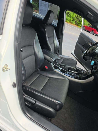 2017 Honda Accord Sedan Sport - miniatura 18