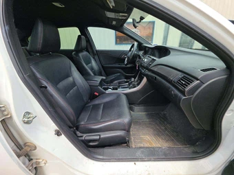2017 Honda Accord Sedan Sport SE - miniatura 15