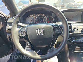 2017 Honda Accord Sedan Sport SE - miniatura 10
