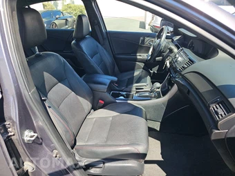 2017 Honda Accord Sedan Sport SE - miniatura 8