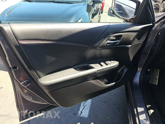 2017 Honda Accord Sedan Sport SE - miniatura 9