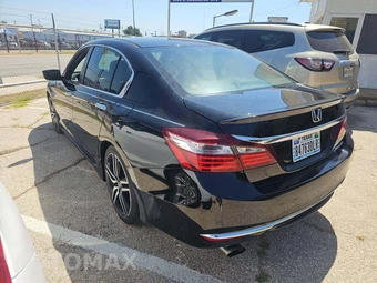 2017 Honda Accord Sedan Sport SE - miniatura 2
