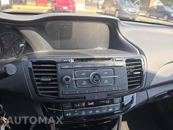 2017 Honda Accord Sedan Sport SE - miniatura 10