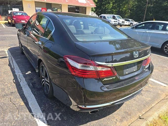 2017 Honda Accord Sedan Sport SE - miniatura 2