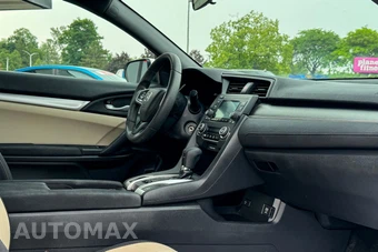 2017 Honda Civic Coupe LX - miniatura 11