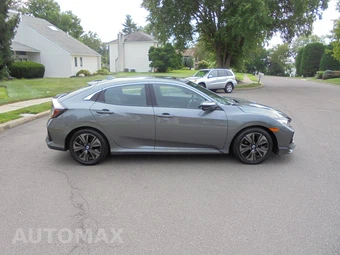 2017 Honda Civic Hatchback EX - miniatura 15