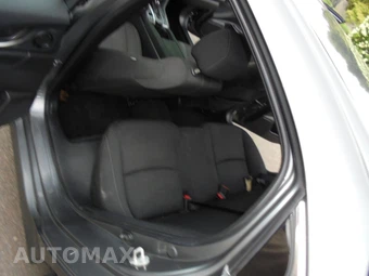 2017 Honda Civic Hatchback EX - miniatura 27