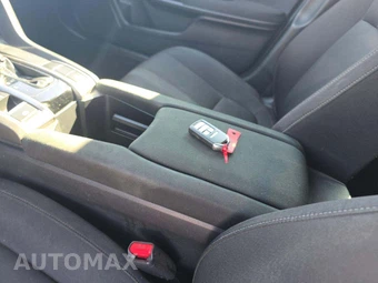 2017 Honda Civic Hatchback EX - miniatura 8