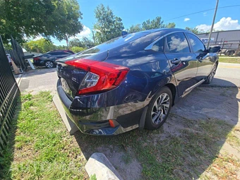 2017 Honda Civic Sedan EX - miniatura 3