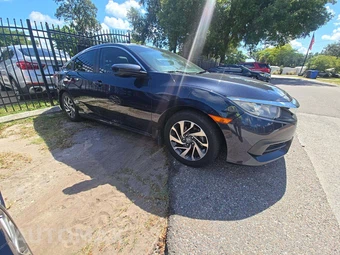 2017 Honda Civic Sedan EX - miniatura 4
