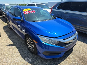 2017 Honda Civic Sedan EX - miniatura 3