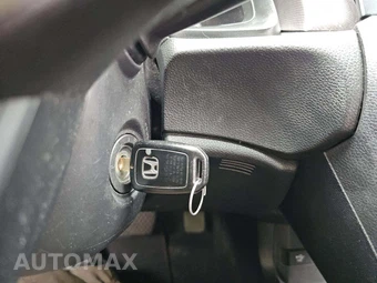 2017 Honda Civic Sedan LX - miniatura 8