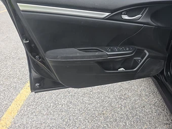 2017 Honda Civic Sedan LX - miniatura 9