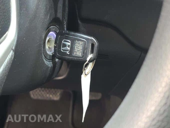 2017 Honda CR-V LX - miniatura 8