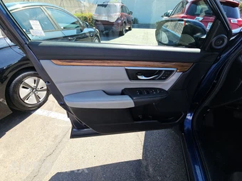 2017 Honda CR-V Touring - miniatura 9