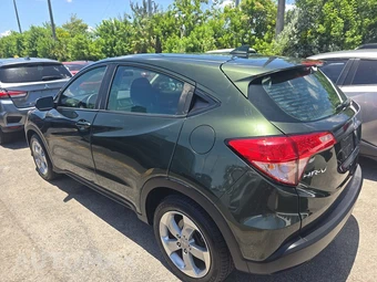 2017 Honda HR-V LX - miniatura 6