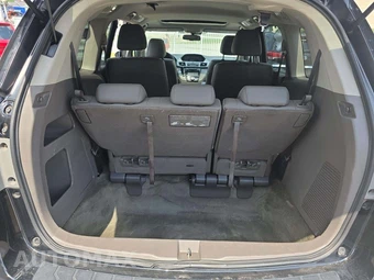 2017 Honda Odyssey EX-L 118.1" WB - miniatura 14