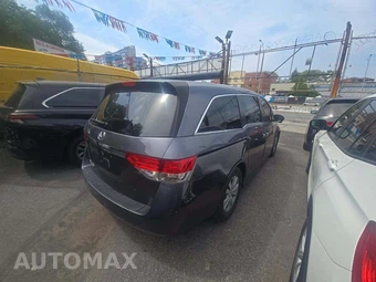 2017 Honda Odyssey EX-L 118.1" WB - miniatura 3