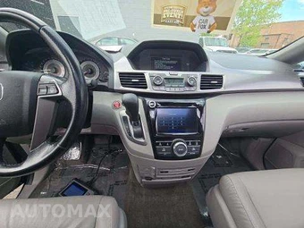 2017 Honda Odyssey EX-L 118.1" WB - miniatura 10
