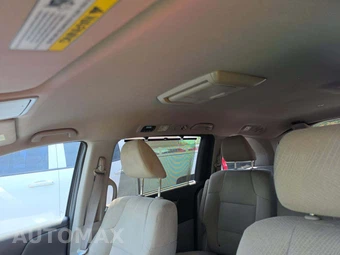 2017 Honda Odyssey SE 118.1" WB - miniatura 11