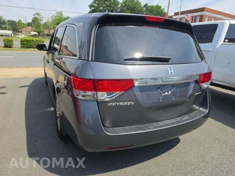 2017 Honda Odyssey SE 118.1" WB - miniatura 2