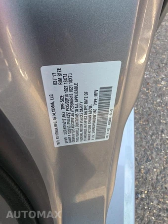 2017 Honda Odyssey Touring 118.1" WB – miniatura 17